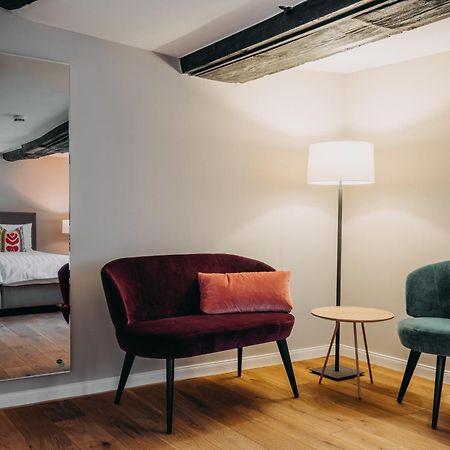 Hotel Zum Heidkrug & Cafe Lil Lüneburg Eksteriør bilde