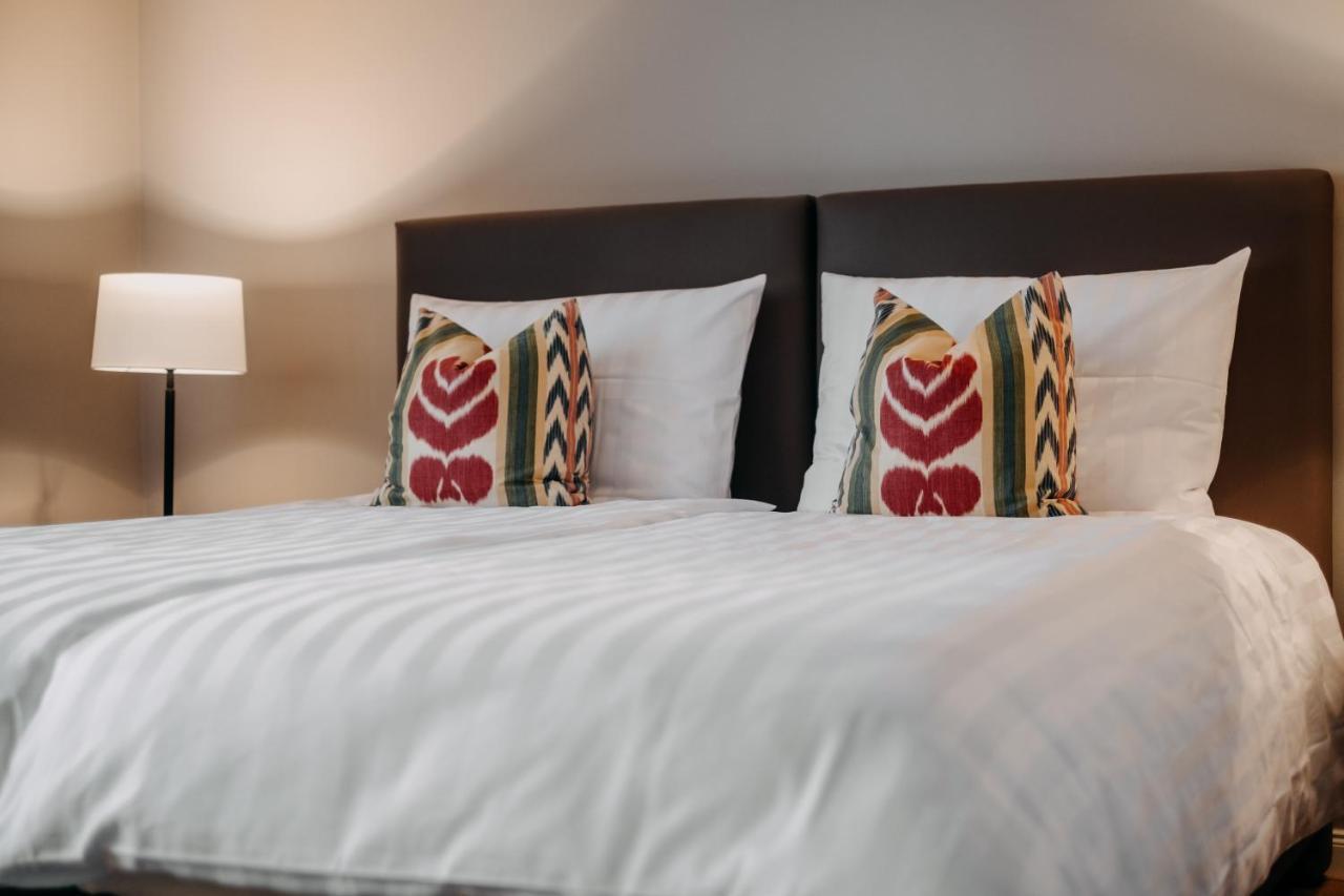 Hotel Zum Heidkrug & Cafe Lil Lüneburg Eksteriør bilde
