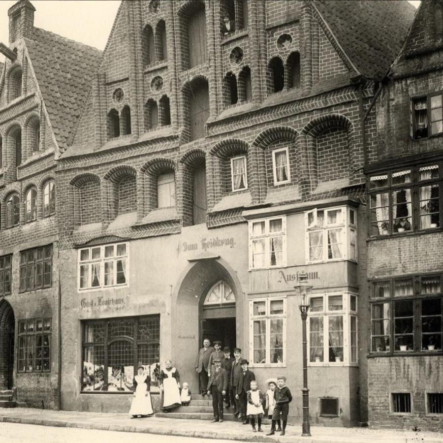 Hotel Zum Heidkrug & Cafe Lil Lüneburg Eksteriør bilde