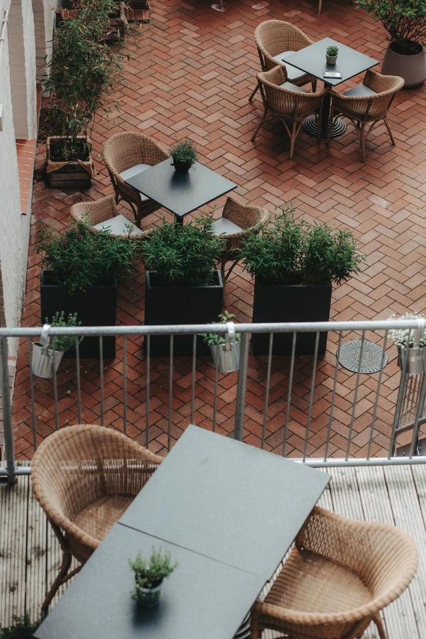 Hotel Zum Heidkrug & Cafe Lil Lüneburg Eksteriør bilde